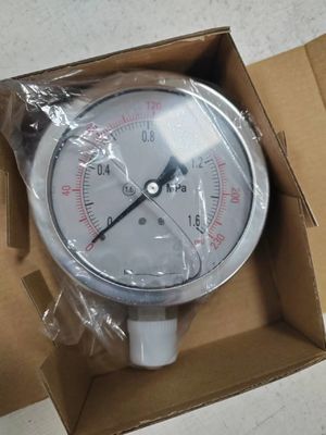 Công cụ đo áp suất chuyên nghiệp với chất lỏng điền 1/2'PT / NPT / G / M Thread Đen sơn nhôm chỉ