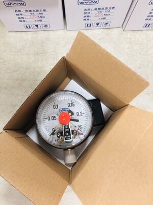 Kích thước sợi 3/8 và 1/2 inch Máy điều chỉnh áp suất cao bao gồm cửa sổ thủy tinh thích hợp cho quản lý áp suất chính xác trong các hệ thống phức tạp